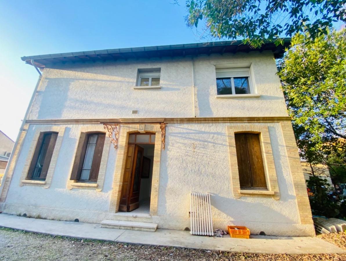 Апартаменты T3 En Duplex Pour 6 Pers Bien Place Terrasse Et Parking Inclus Тулуза Экстерьер фото